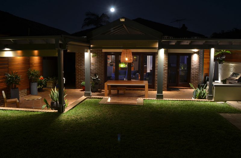 Pergola Outdoor Dining Room